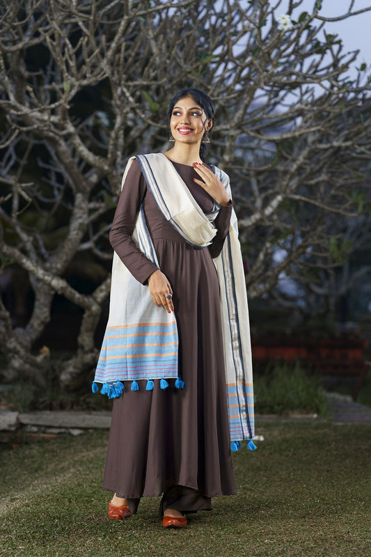 Neelima Dupatta