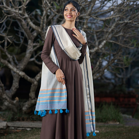 Neelima Dupatta