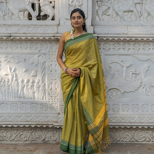 Mahima Saree